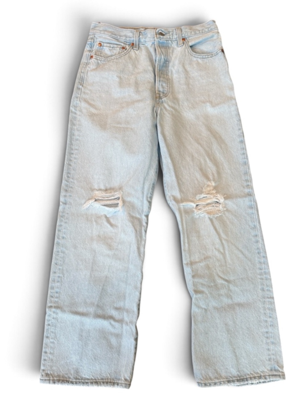 Levi’s Premium | EUC Ribcage Straight Distressed Ankle Jeans in Light Wash